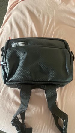 Bolso para usar en una moto con protector para  lluvias