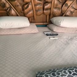 Beautiful Real Bamboo King Size Bedroom Set 