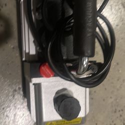Vacuum Pump 