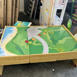 Kid Toy Desk