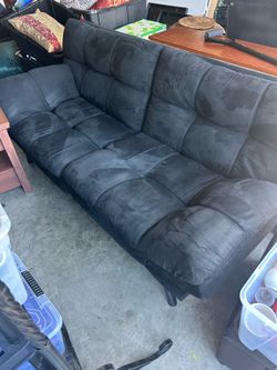 Couch futon style