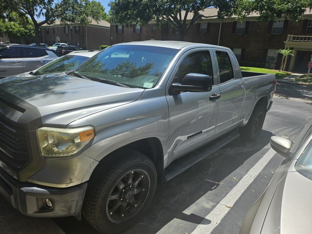 2014 Toyota Tundra
