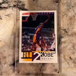 KOBE BRYANT CARD MINT RARE