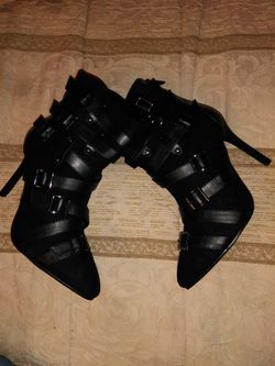 Brand new blk booty boots