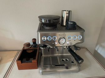 Breville Barista Express Espresso Machine