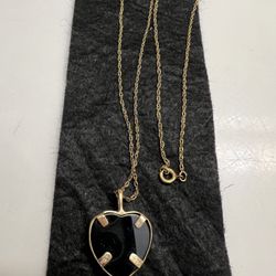 10kt Gold Necklace And Pendant 