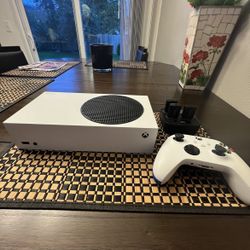 Xbox One Series S