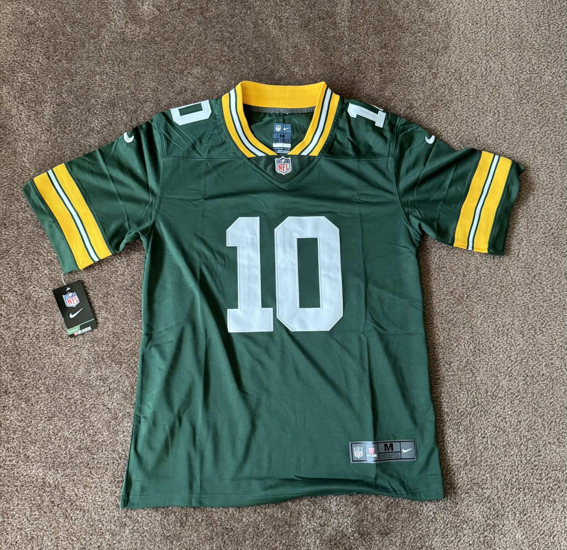 Brand new Green Bay Packers Jordan Love Jersey Size Medium