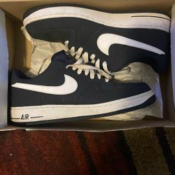 Nikes Size 11 For Sale