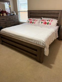 King size bedroom set