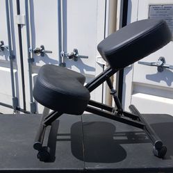 Topeakmart Ergonomic Kneeling Chair