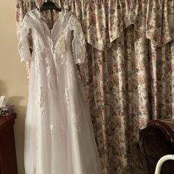 2 New Unused Tags On Wedding Dresses Size 8