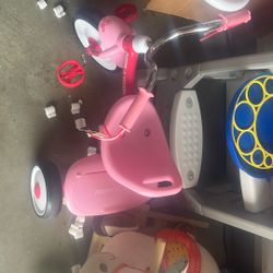 Radio Flyer Pink Girl 3 Wheel Bike Brand New 