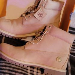 Men’s Timberland Boots Sz 13 – Light Beige Nubuck – Brand New in Box – $65
