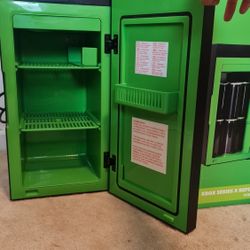 Xbox Series X Replica Mini Fridge Thermoelectric Cooler Limited Edition