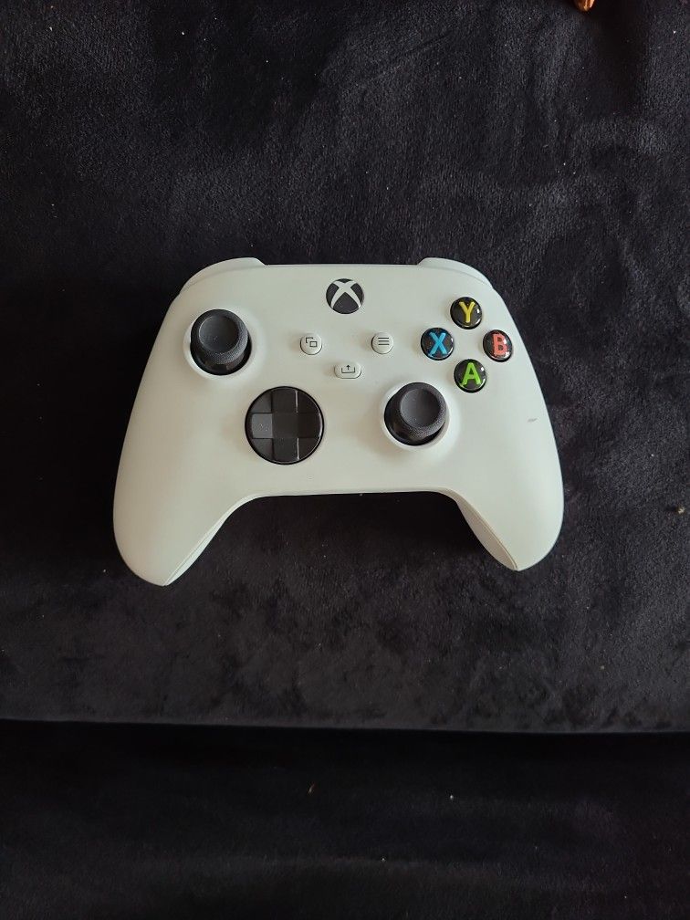 Xbox Series X White Controller
