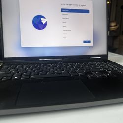 Lenovo Legion Slim 7 – Ryzen 9 / RX 6800S / 1TB SSD – Keyboard Issue – $550