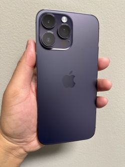 Apple iPhone 14 ProMax  Deep Purple. 128 GB. Factory Unlock For All Carriers. In Perfect Condition.
