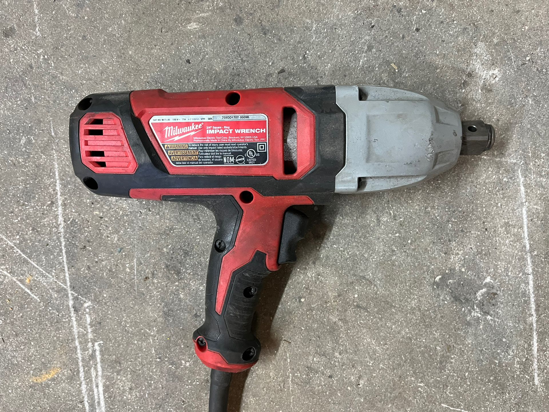 Milwaukee 3/4 Electric Impact Wrench 