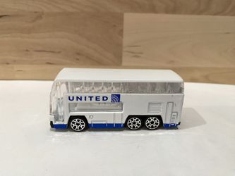 Realtoy United Airlines Double-Decker Bus Whote 1:64 Scale Diecast Bus