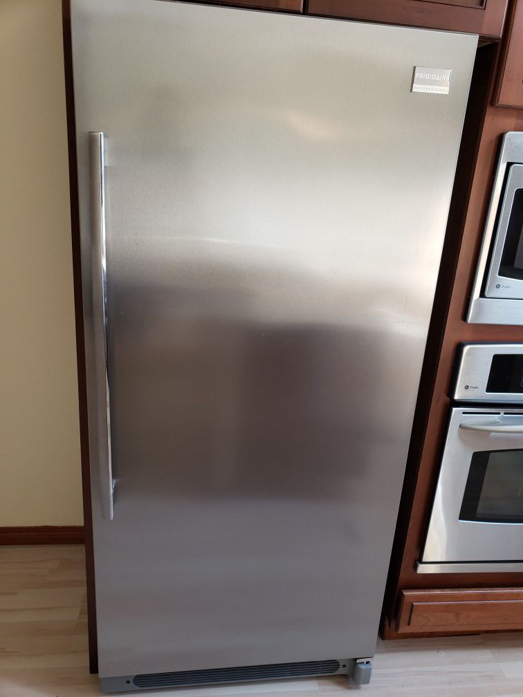 Frigidaire Professional freezerless Refrigerator