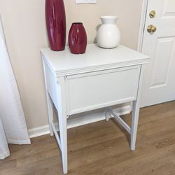 Vintage Accent Table End Table