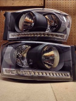 06-08 Dodge Ram Headlights Faros Calaveras Micas Luces Lamps