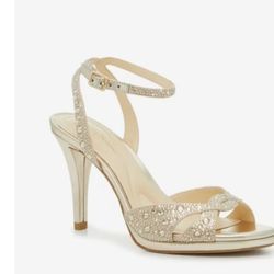 Jessica Simpson Jarilyn Sandal Gold Women's Heels