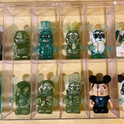 Disney VINYLMATION Haunted Mansion Series 1 Complete Ghost Bride Leota Chaser