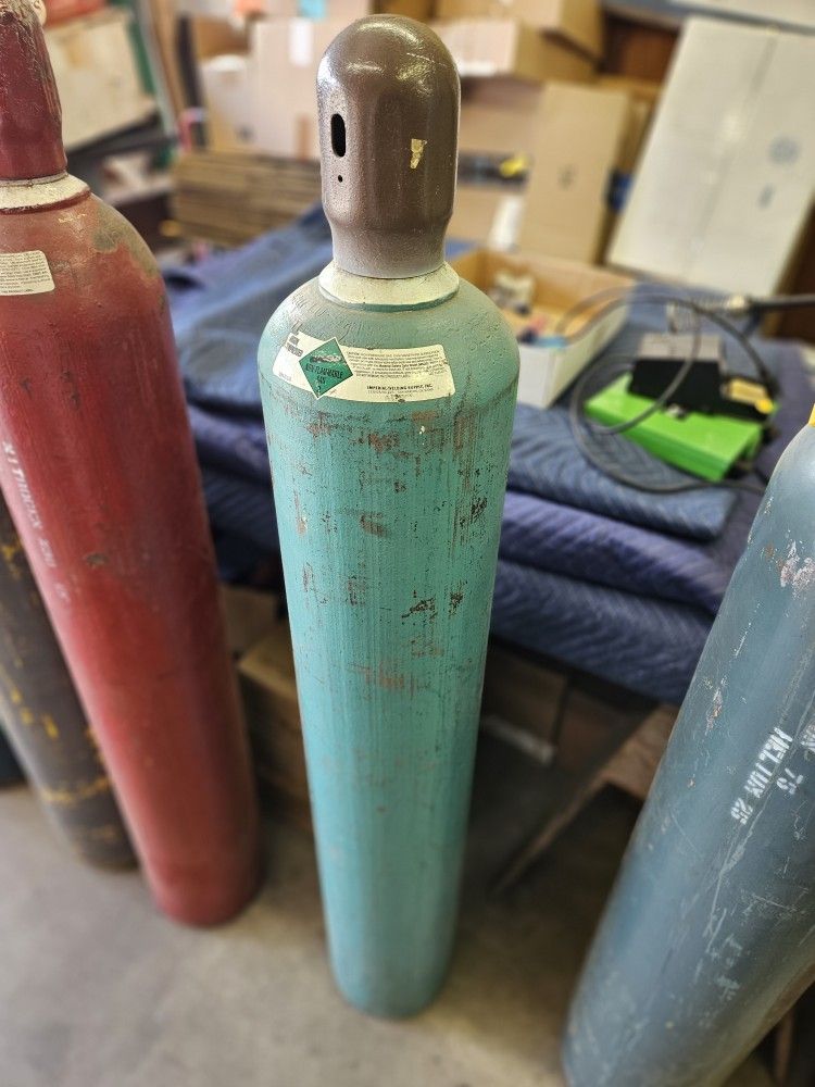 250 cu ft Argon Cylinder