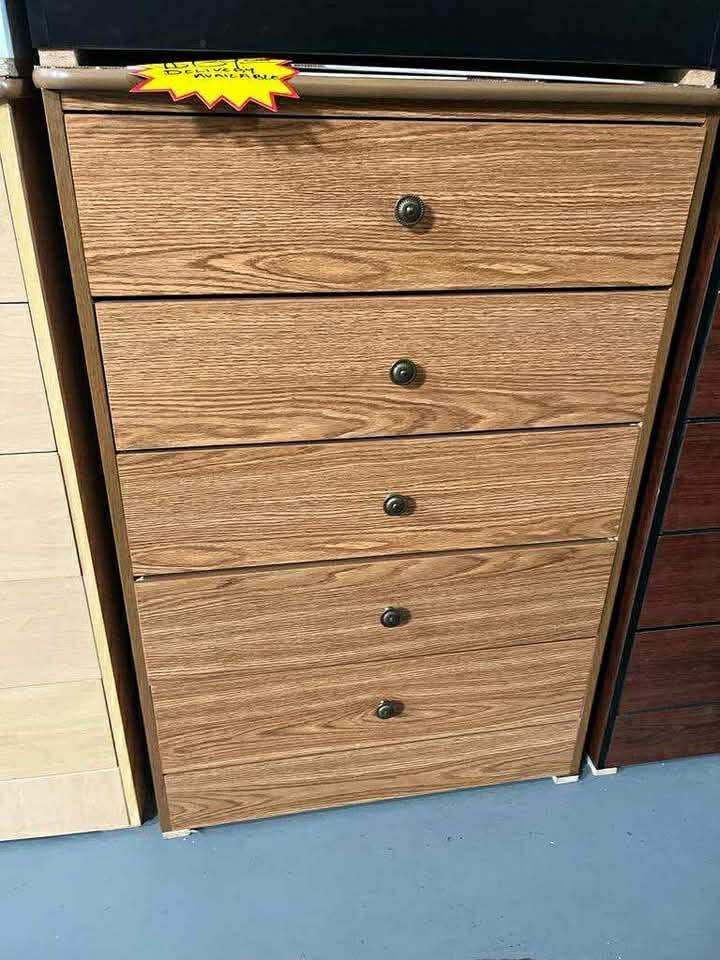 New 5 Drawers Oak
