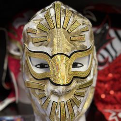Mistico PRO Grade Lucha Mask- Gold/White
