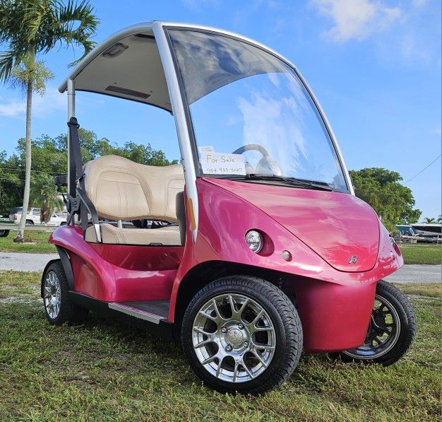 GARIA 2 + 2 GOLF CART Street Legal