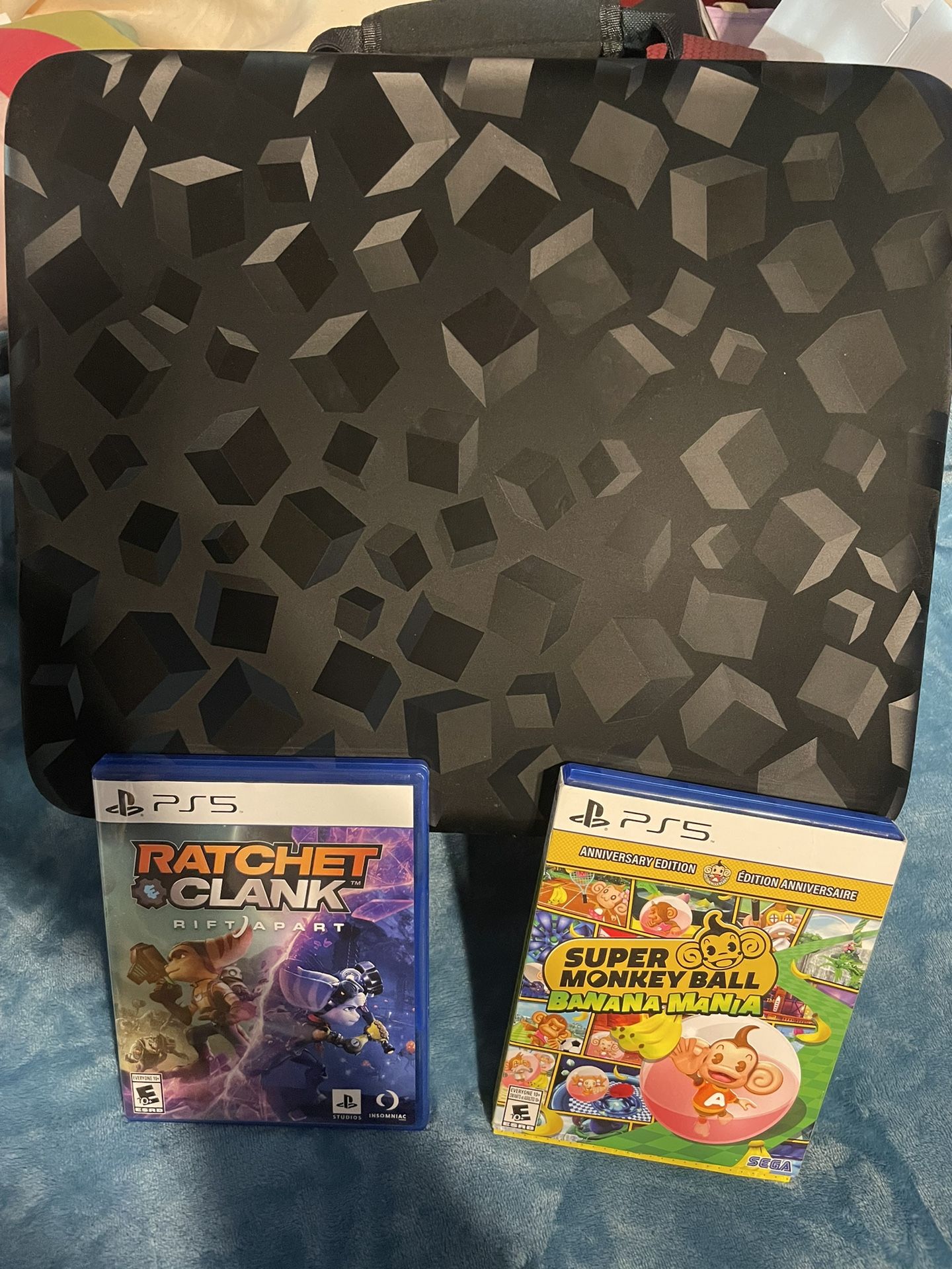 Ps5 Carrying Case & Games Bundle