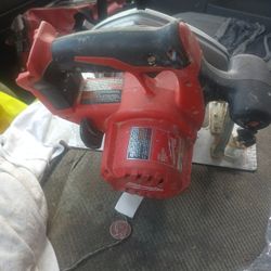 milwAkee Cordless Saw