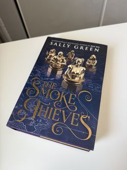 Book - Smoke Thieves
