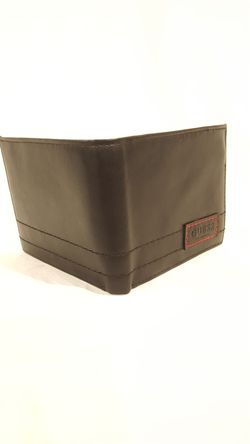 GUESS Los Angeles mens wallet
