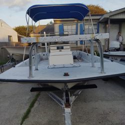 18 FOOT DARGEL WITH 115 EVINRUDE ETEC