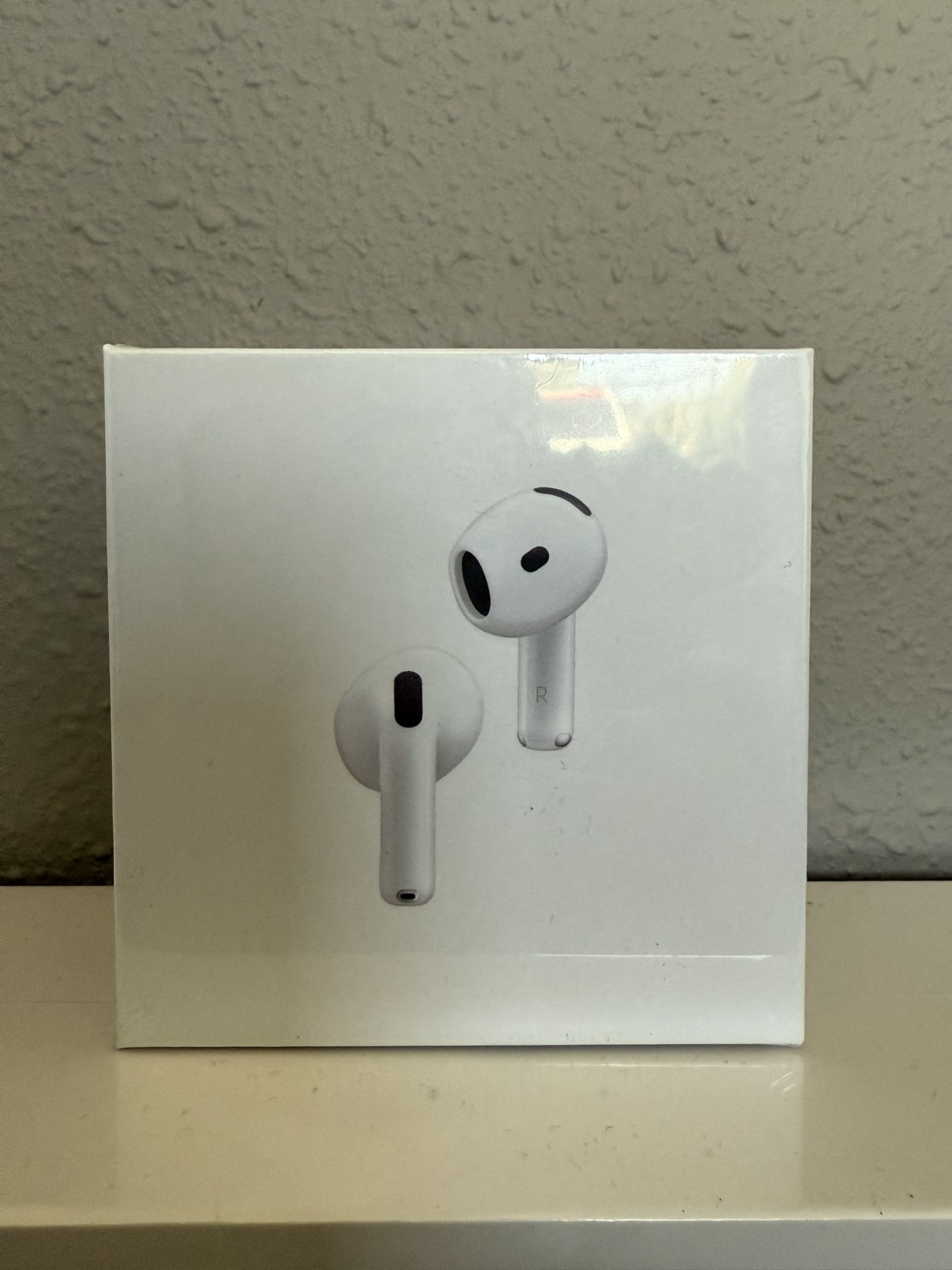 AirPods 4