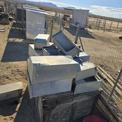 Fence Mount Feeders. 