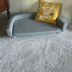 Dog bed