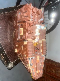 UCS Sandcrawler (Set 75059)