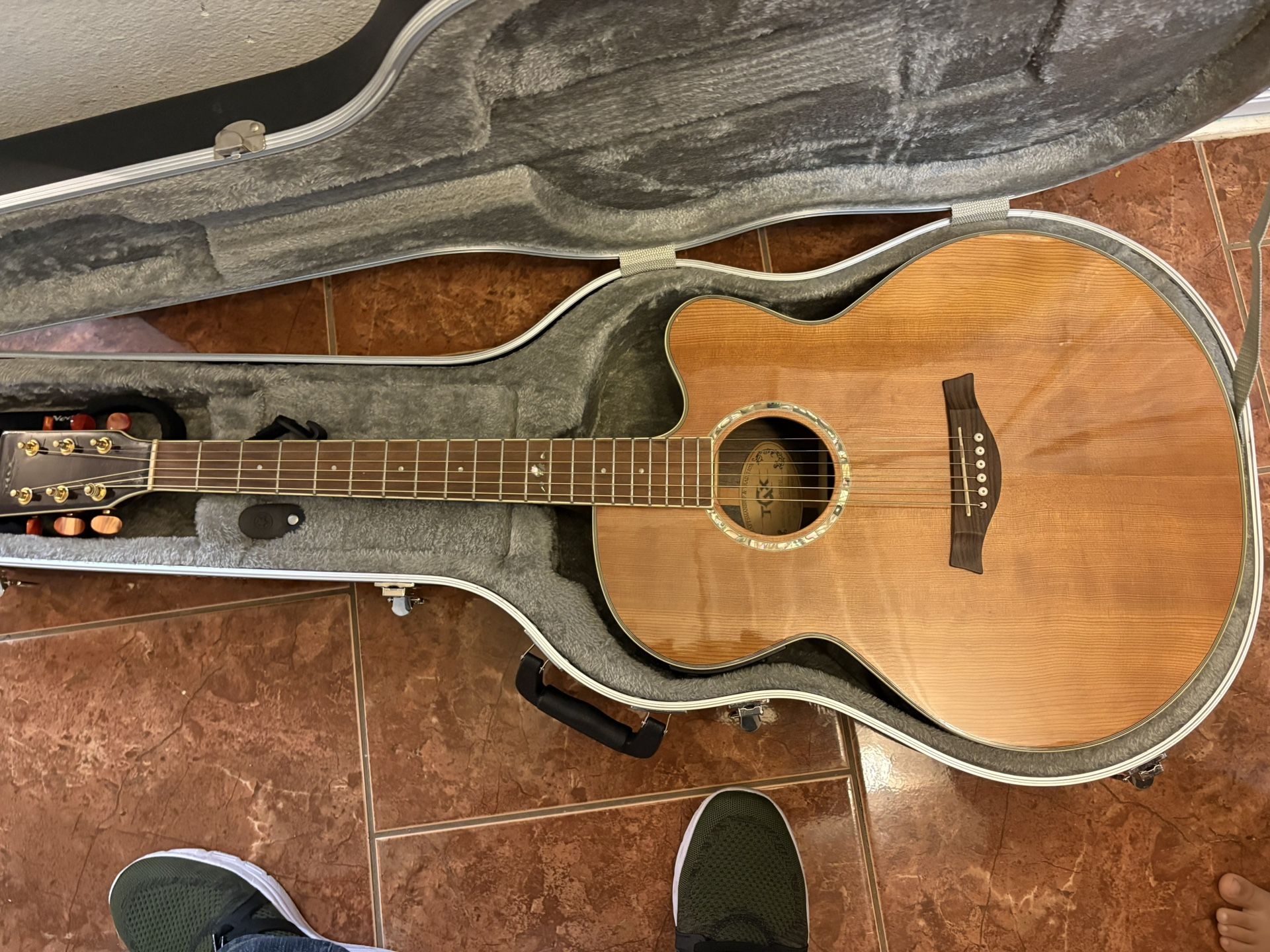 TXG Guitar
