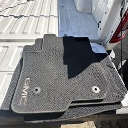 GMC Sierra Carpet Floor Mats 