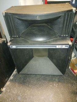 Peavey SP-3 PERCISION TRANSDUCER SPEAKERS.