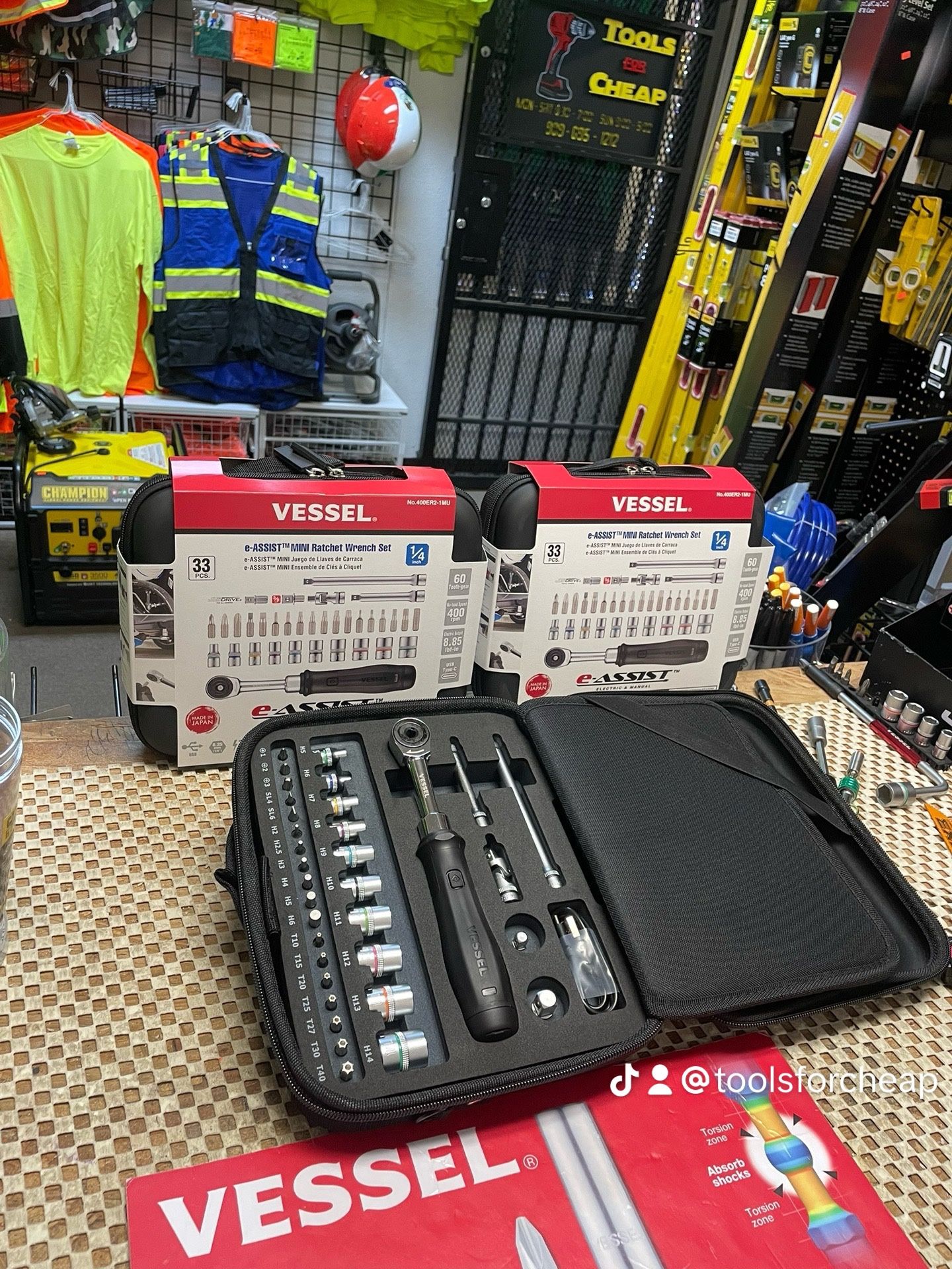 VESSEL ( Japan Made ) e-ASSIST MINI Ratchet Wrench Bit & Socket SET $179.99 EACH SET.