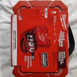 Milwaukee Hole Dozer 9 PC. Bi-Metal Hole Saw Kit