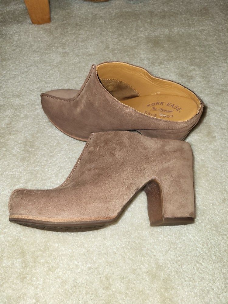 Shoes Size 9