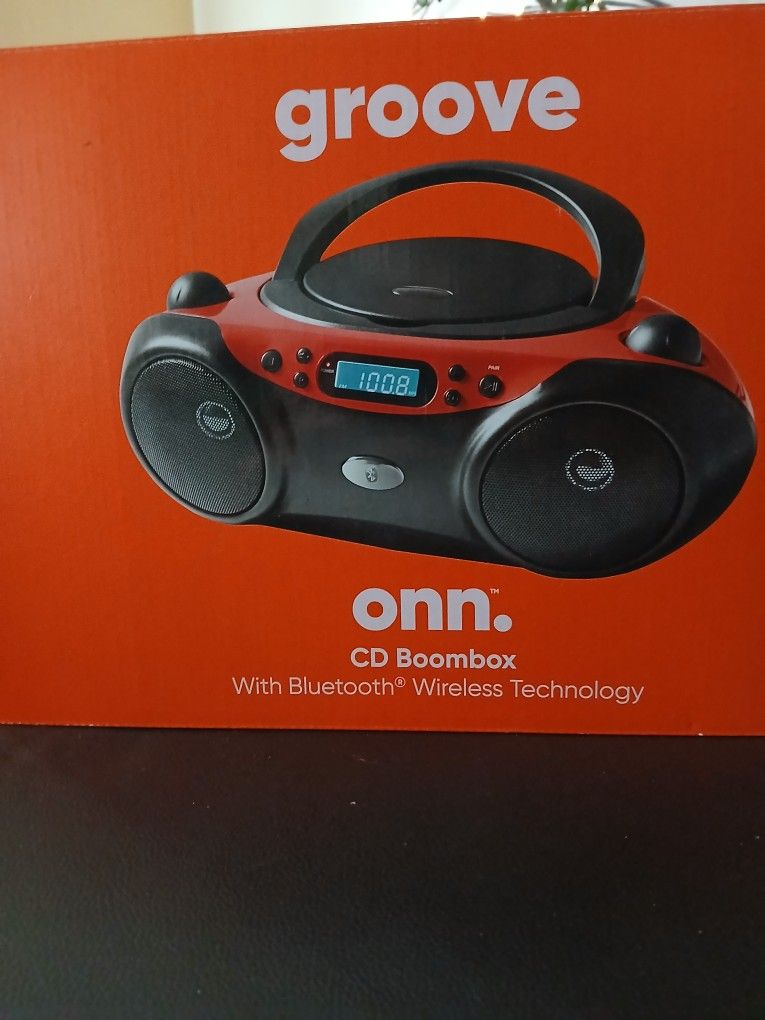 Groove Onn. Boombox