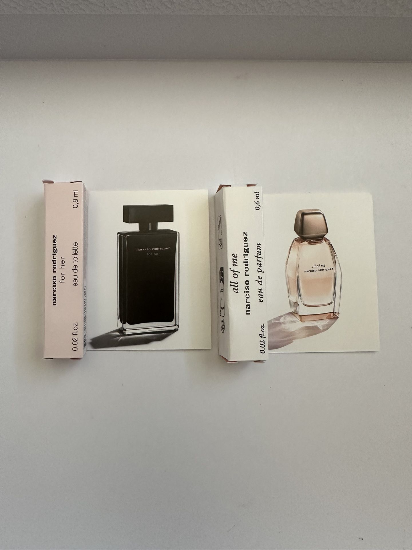 2 Pieces Perfume Samples 